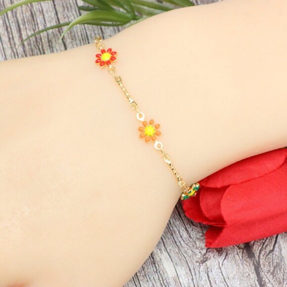 "Trendy Handmade Bracelet – A Stylish Gift for Women & Girls, MAR091626 - Picture 1 of 11